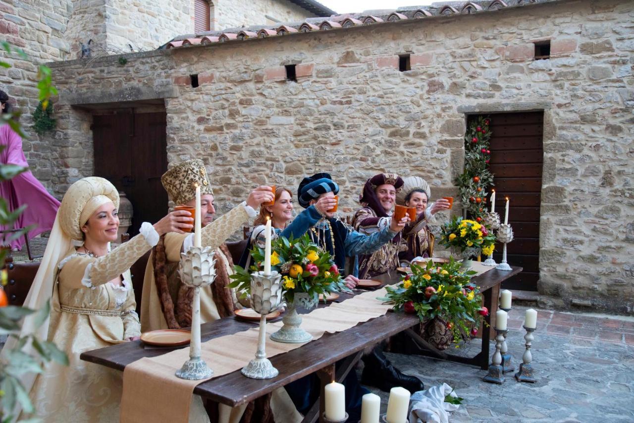 Castello Di 3*