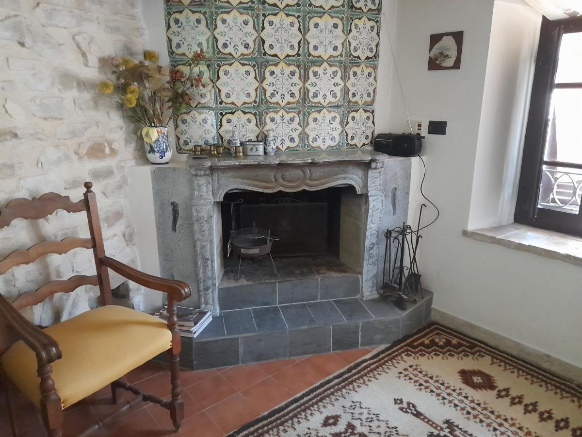 Castello Di Aparthotel 3*