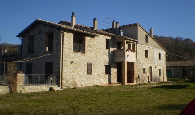 Castello Di 3* Giomici