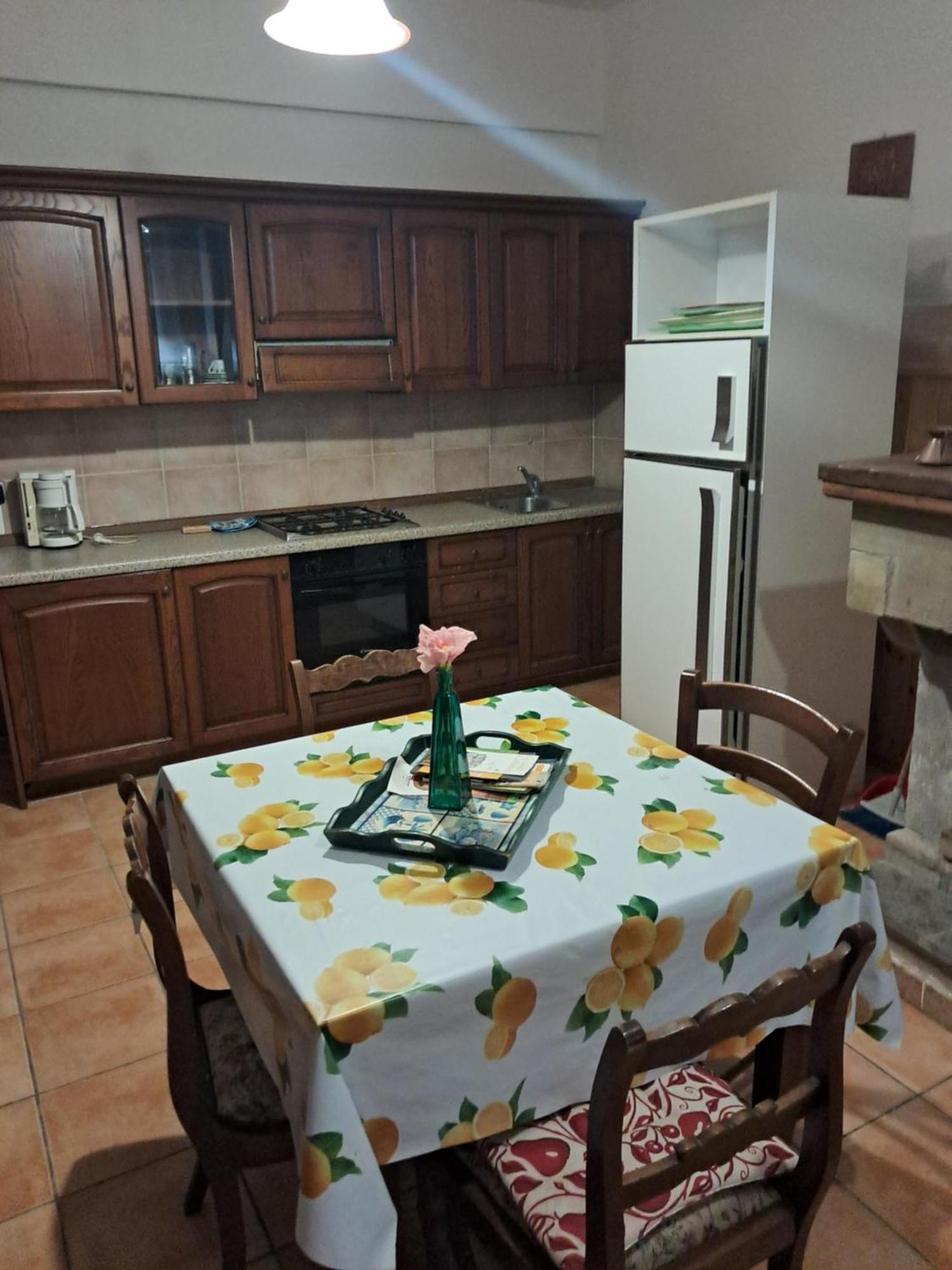 Castello Di Aparthotel 3*