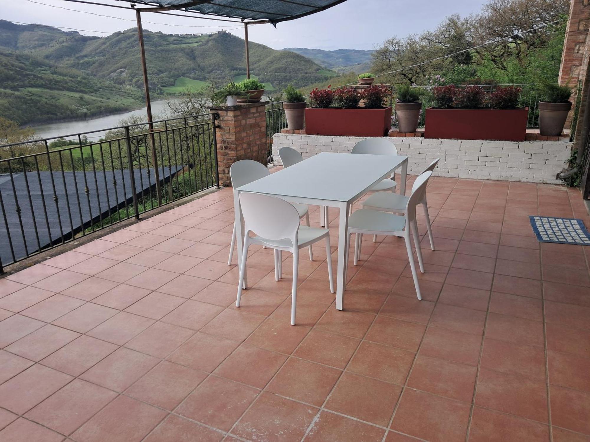 Apartahotel Castello Di