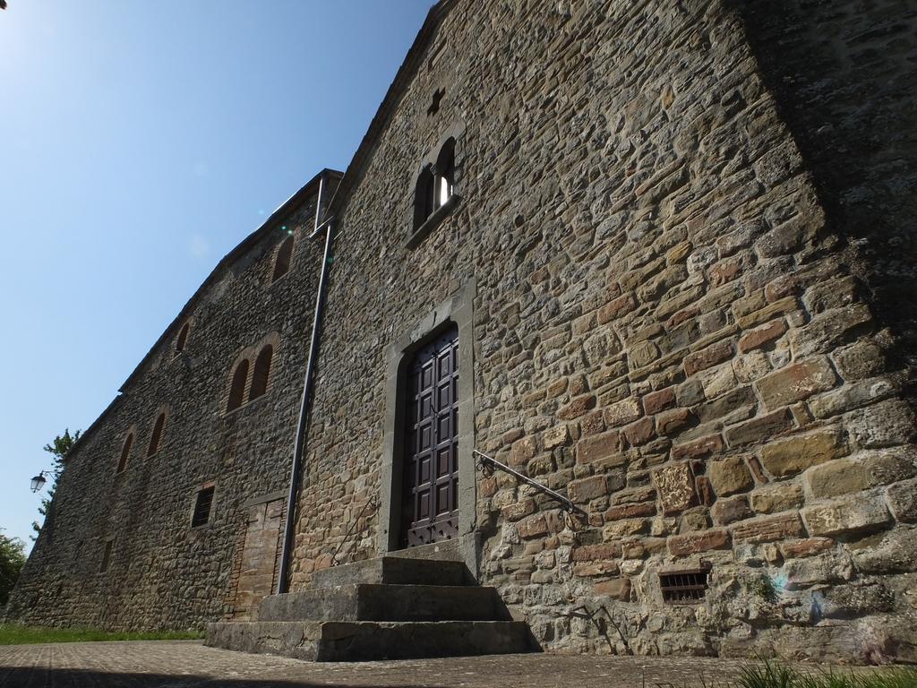 Castello Di Aparthotel 3*